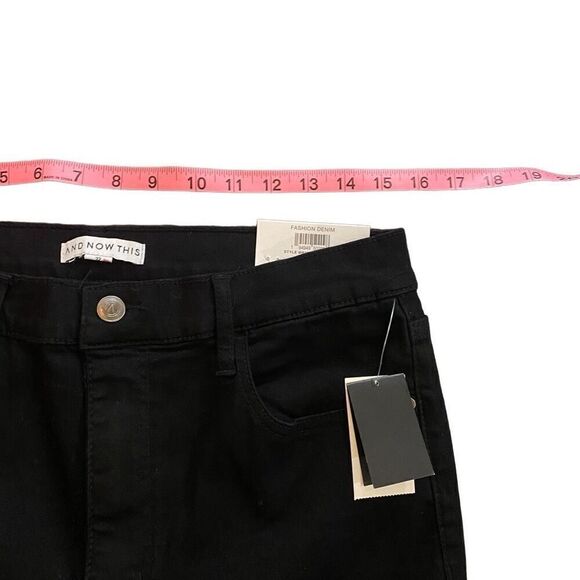And Now This NWT High Rise black jeans size 32 footed through hip & thigh flares - Picture 12 of 14
